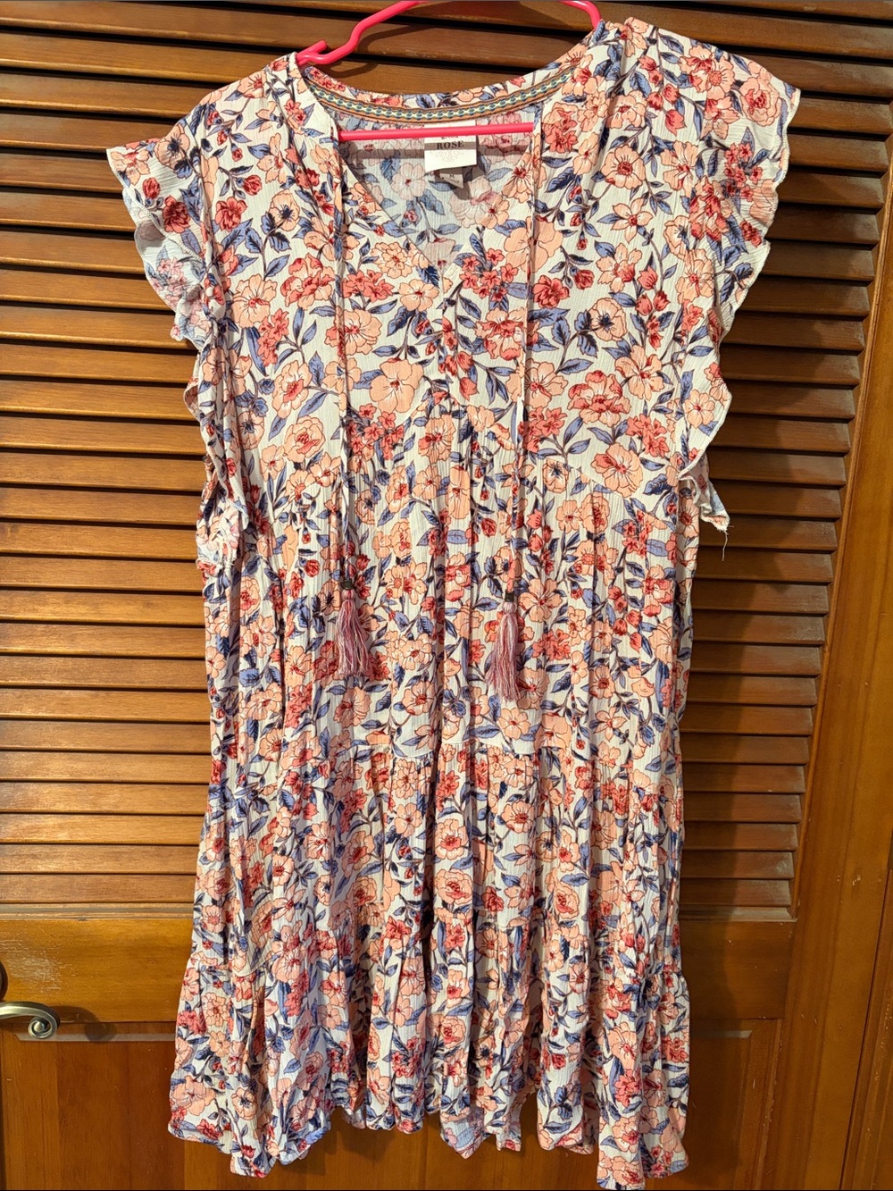 Knox Rose Coral and Blue Floral Flutter-Sleeve Dress